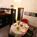 Trasteverooms La Bernardon روما