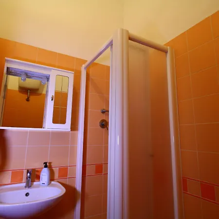 Trasteverooms La Bernardon Pensión Roma